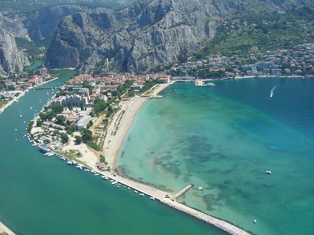 Sabina Apartments Omiš Rum bild